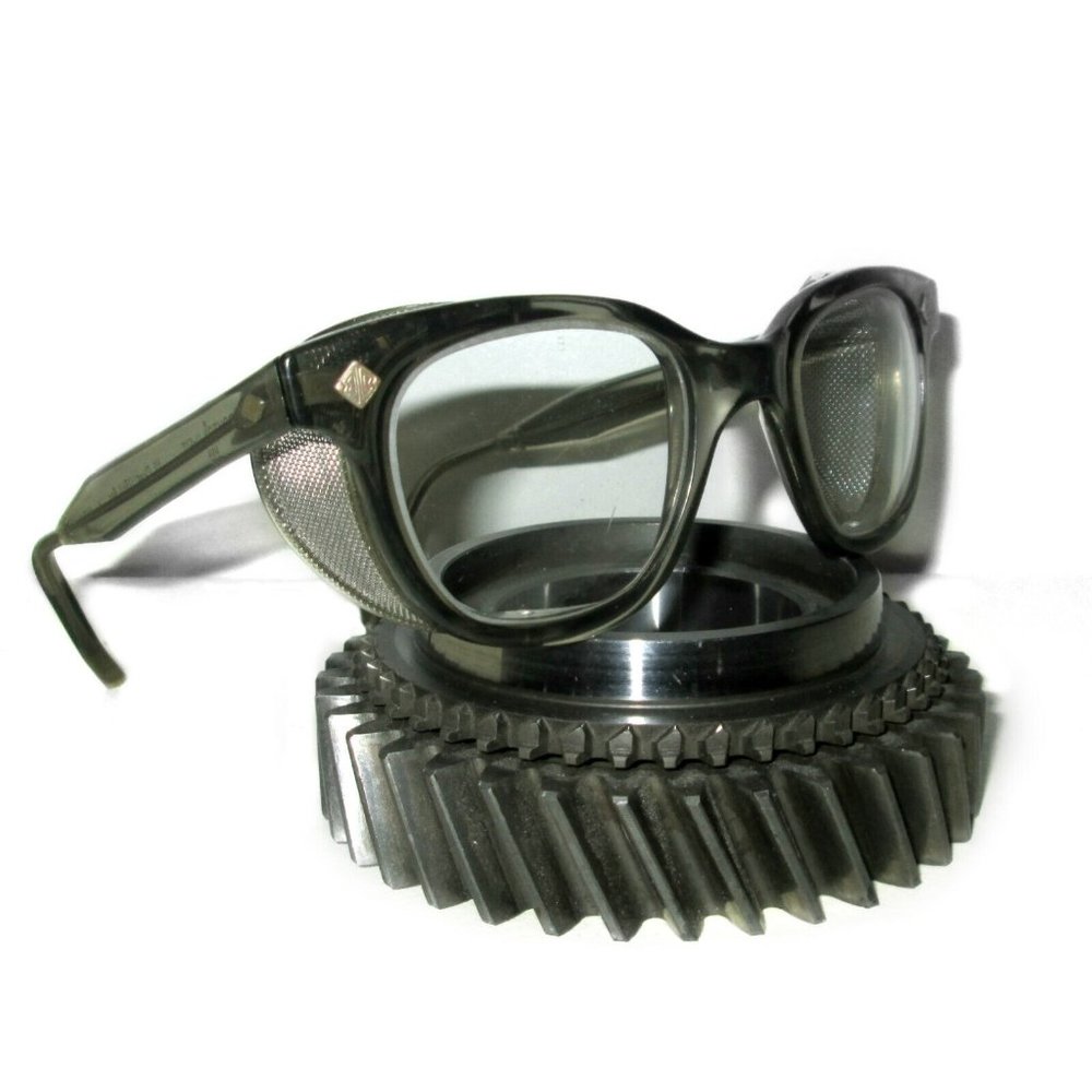 COPY - Vintage Bouton Safety Glasses Mesh Goggles Cool Old Rockabilly Steampunk…